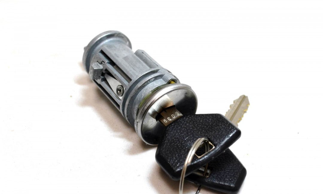 PT Auto Warehouse ILC-285L - Ignition Lock Cylinder with Keys